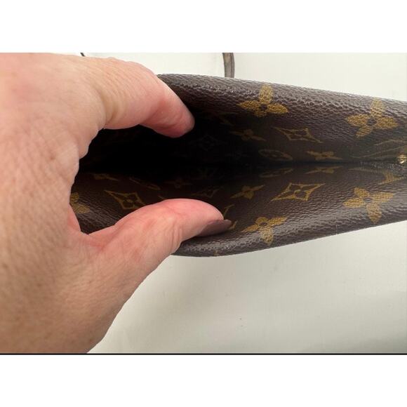 Women's Louis Vuitton Monogram Pochette Double Rabat Shoulder Bag - Picture 15 of 15